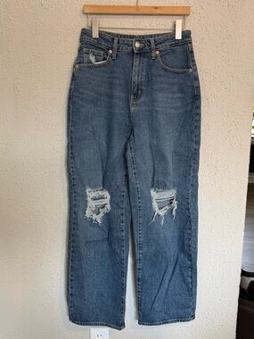 Wide Leg Distressed Jeans
